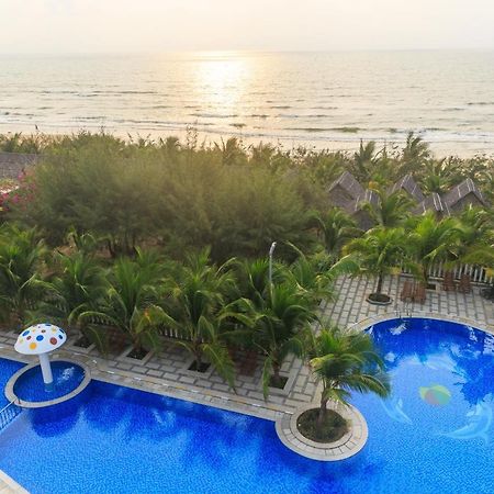 Oceanward Hotel & Resort Long Hai Exteriör bild