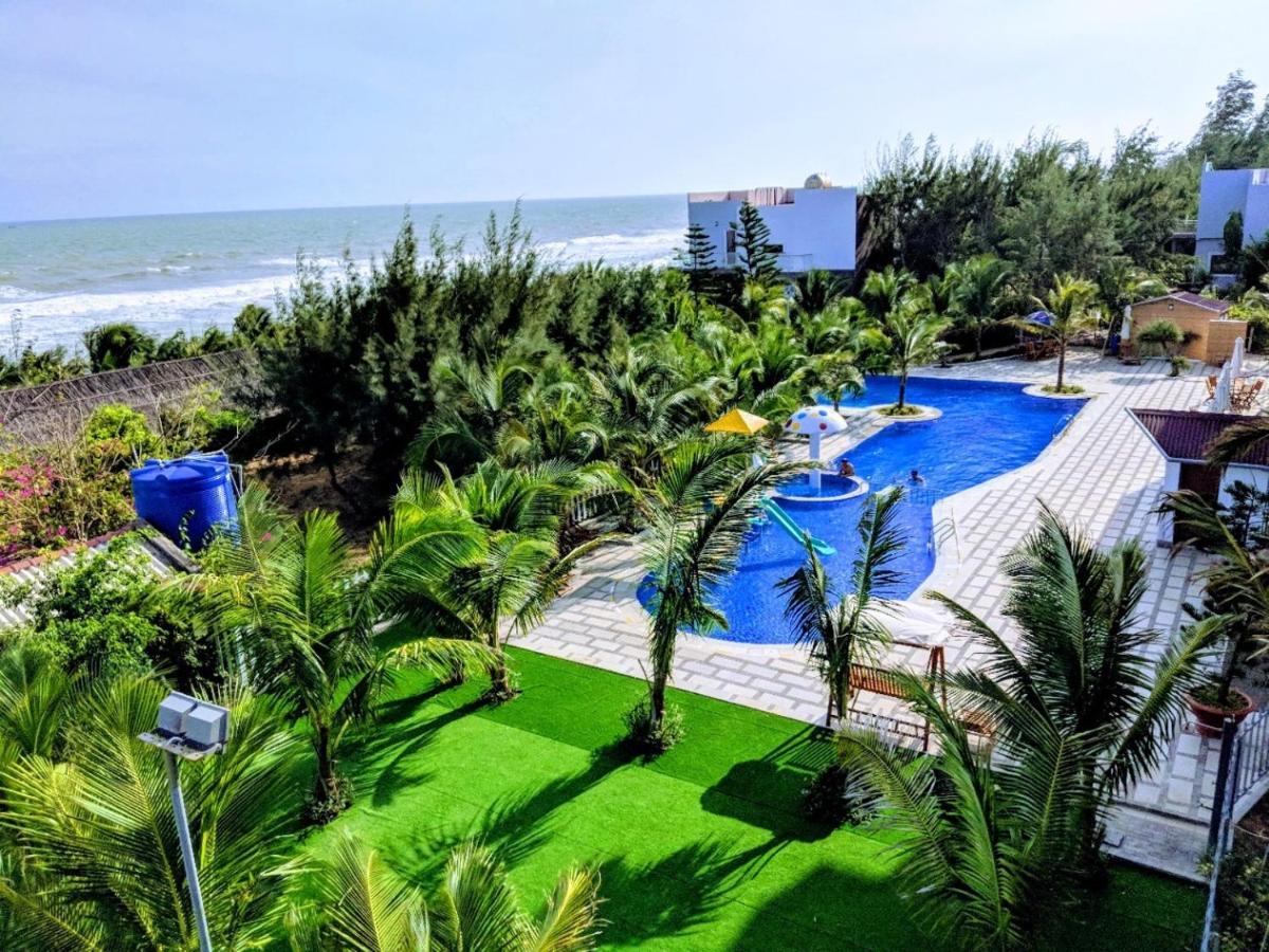 Oceanward Hotel & Resort Long Hai Exteriör bild