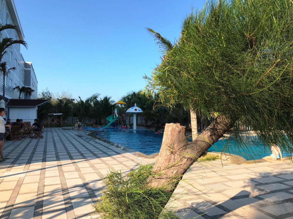 Oceanward Hotel & Resort Long Hai Exteriör bild